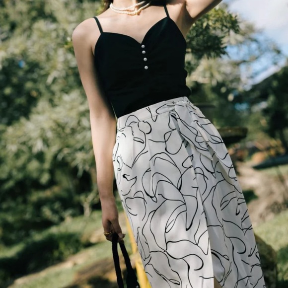 Petite Studio Catalina Two Piece Set NWT - Picture 2 of 12